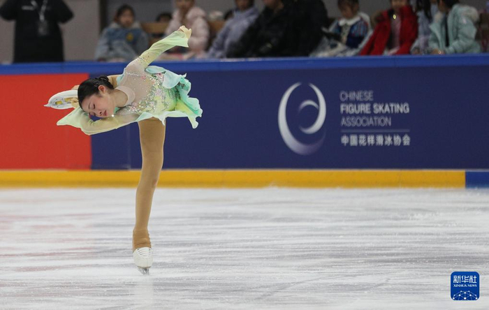 星空体育-花样滑冰全国冠军赛：女子单人滑赛况|北京|金辰熹|金书贤|张瑞阳|全国花样滑冰冠军赛女单自由滑比赛_新浪体育_新浪新闻